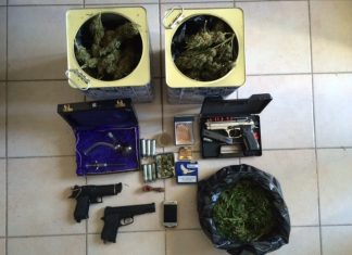 Δύο συλλήψεις στο Μοναστηράκι Βόνιτσας για ναρκωτικά και όπλα