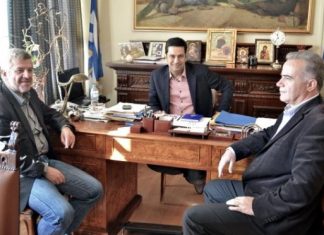 Οι συντονιστές του «Ποταμιού» στον δήμαρχο Αγρινίου