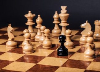 Σιμουλτανέ στην κεντρική πλατεία Αγρινίου