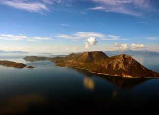 Μύτικας & Καλάμος από ψηλά