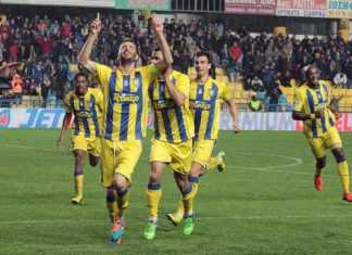 Αγχωτική νίκη με Πανιώνιο