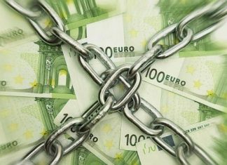 Κύμα καταχέσεων μισθών και συντάξεων. Στα 101,7 δισ. ευρώ τα χρέη σε εφορία