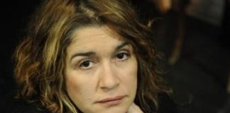 Ο Δήμαρχος Αγρινίου βραβεύει τη Διεθνή Ημέρα της Γυναίκας την Κάτια Γέρου