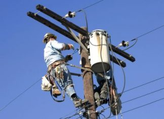 Προβλήματα στην ηλεκτροδότηση από την κακοκαιρία σε Βάλτο και Ξηρόμερο