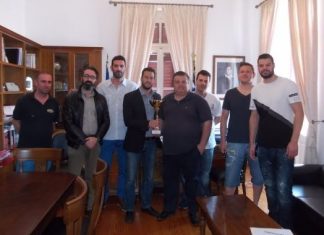 Συνάντηση του Ν. Καραπάνου με τον «Χαρίλαο Τρικούπη»