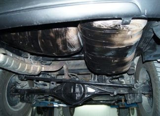 Συνελήφθη στη Συκούλα με 25 κιλά χασίς κάτω από τη ρεζέρβα του αυτοκινήτου