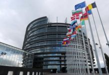 Στο μικροσκόπιο της Κομισιόν το εργασιακό 13ωρο