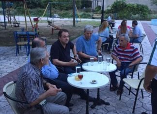 Περιοδεύουν οι υποψήφιοι του ΠΑΣΟΚ