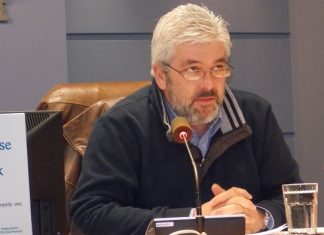 Επιστολή στήριξης σε ΚΚΕ από Μπεσίνη