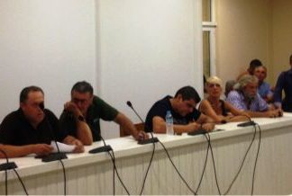 Συνεδρίασαν τα μέλη του ΣΥΡΙΖΑ στις Οινιάδες