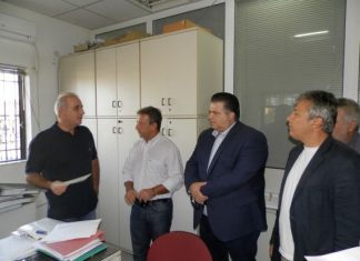 Κατάληψη στη ΔΕΗ Μεσολογγίου για τις διακοπές στα αντλιοστάσια υδροδότησης