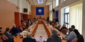 Ζητούν την αποπομπή της παράταξης της Χ.Α. από το Περιφερειακό Συμβούλιο Δυτικής Ελλάδας