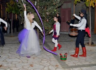 Με ποικίλα χριστουγεννιάτικα δρώμενα συνεχίζεται το «Παραμύθι από Ζάχαρη»