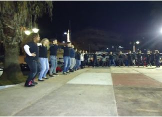 Εξαιρετική η εκδήλωση των Πολιτιστικών Συλλόγων στην πλατεία Μελίνας Μερκούρη