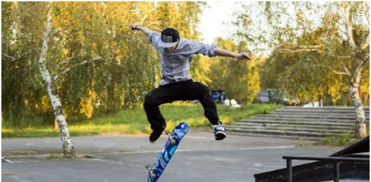 Skateboard και σκι: Δραστηριότητες για να είστε σε φόρμα παντός καιρού