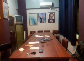 Επιστρέφει η… ταμπέλα στην τοπική ΝΔ