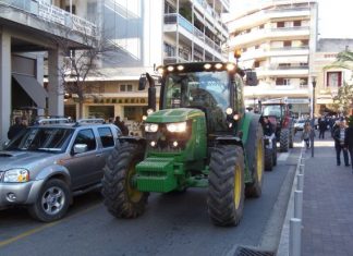 Το διαίρει και βασίλευε καλά κρατεί