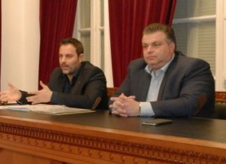 Πλήγμα για Καραπάνο η αποχώρηση Διαμαντόπουλου