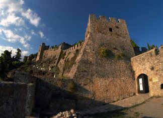 Το κάστρο της Ναυπάκτου και οι «ανακαινίσεις» του 1884 – Μια ενδιαφέρουσα πρόταση