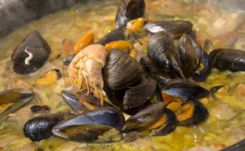 Μυδοπίλαφο από τον Αμβρακικό