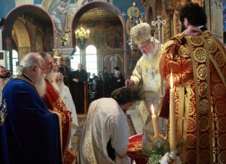 Δύο χειροτονίες κληρικών από τον Μητροπολίτη Αιτωλίας και Ακαρνανίας Κοσμά