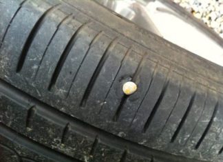 Πώς να ελέγξετε τα πέλματα στα λάστιχα του αυτοκινήτου σας