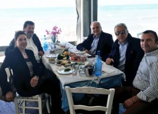 Πάντως διαμεσολαβητής για τη “μεταγραφή” υπάρχει…