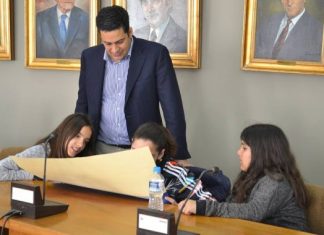 Πάρκο, παιδικές χαρές, και καρδιολόγος στο Νοσοκομείο τα αιτήματα των μαθητών στο δήμαρχο