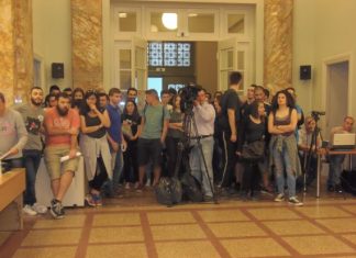 “Πως γίνεται να ζητάτε αυτόνομο πανεπιστήμιο, που θα βασίζει την λειτουργία του σε “αν” και “όταν” και “θα”;”