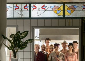 Δύο διαφορετικές προσεγγίσεις εικαστικής έλξης