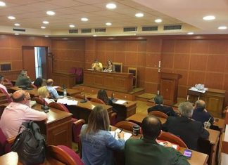 Σύσκεψη για επιτάχυνση των έργων για τους πέντε πληγέντες δήμους από τις περσινές καταστροφές