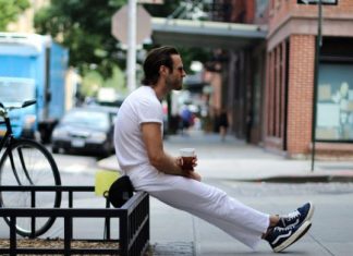 Κάντε το επόμενο βήμα στο στυλ με αθλητικά παπούτσια Adidas και Vans