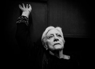 «Εκάβη, μια πρόσφυγας», από το ΔΗΠΕΘΕ Αγρινίου στα Αρχαία Θέατρα της Στράτου & της Δήλου