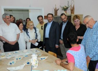 Ο Νικήτας Κακλαμάνης στο Εργαστήρι «ΠΑΝΑΓΙΑ ΕΛΕΟΥΣΑ»