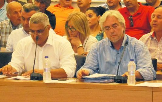 Κάτω τα χέρια από το Ρόκο