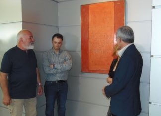 Η καθυστέρηση στην τελετή και η βιασύνη για την τελετή