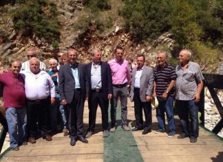 Eγκαινιάστηκε η γέφυρα στο Διπλάτανο