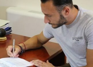 Ανανέωσε ο Κουτρομάνος