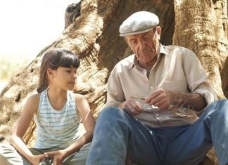 “Η Ελιά” στον Ελληνίς