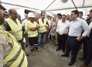 Χωρίς δηλώσεις στην Κλόκοβα – Χωρίς ανακοινώσεις για τις τμηματικές παραδόσεις