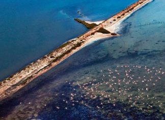 Αυθαίρετα στη λιμνοθάλασσα Μεσολογγίου με τις ευλογίες των αρχών