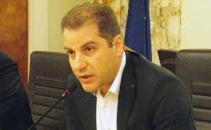 Φωτάκης