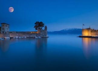 Ναύπακτος : Η παραθαλάσσια καστροπολιτεία