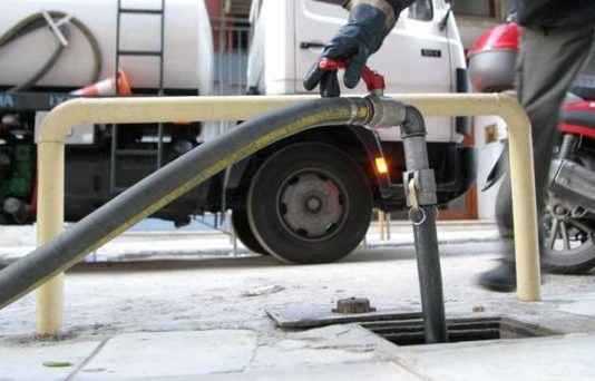 Για ποιο λόγο πρέπει να βάλλετε όλο το πετρέλαιο θέρμανσης μέχρι το τέλος του χρόνου