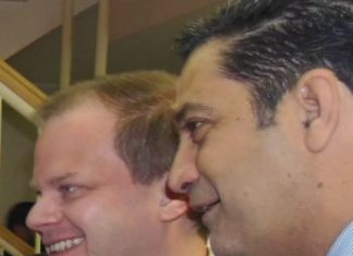 -Σε καλή μεριά! -Σε καλή μεριά!