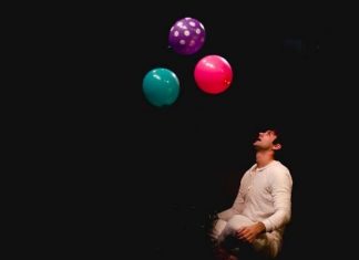 “Μικρο Θέατρο”: Βρεφική παράσταση :«Έξω πάνω μέσα κάτω»