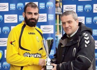 Η βράβευση του Μάκου