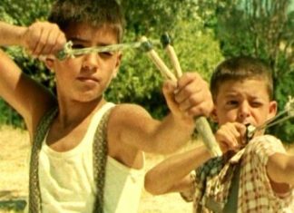 “Το δέντρο που πληγώναμε” στον Άνεσις την Κυριακή