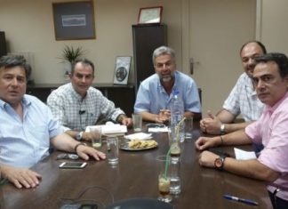 Μη μασάτε στους τακτικισμούς του πελατειακού κράτους