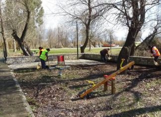 Μεικτά συνεργεία του Δήμου Αγρινίου στη μάχη της καθημερινότητας
